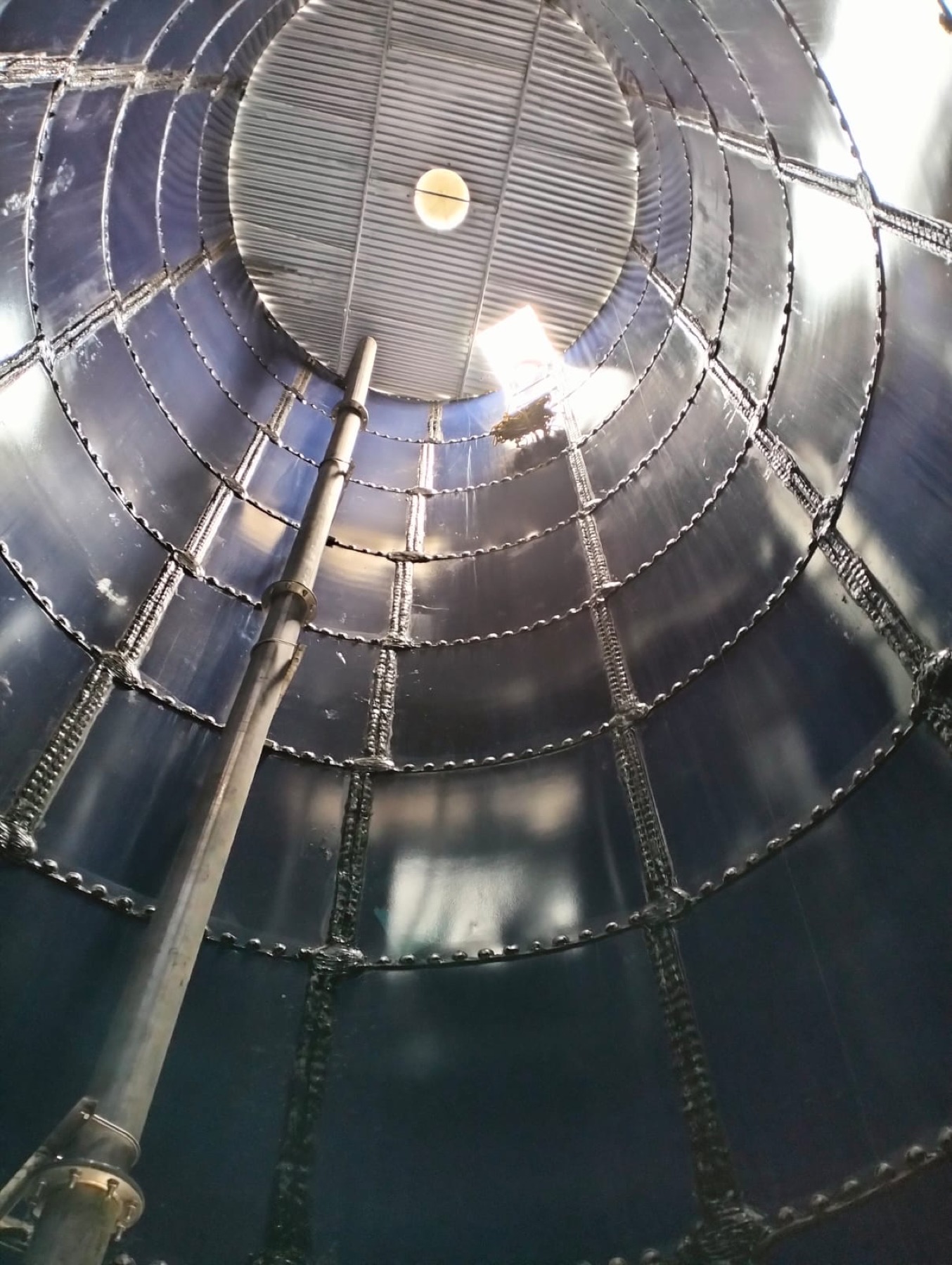 Interior de tanque GFS